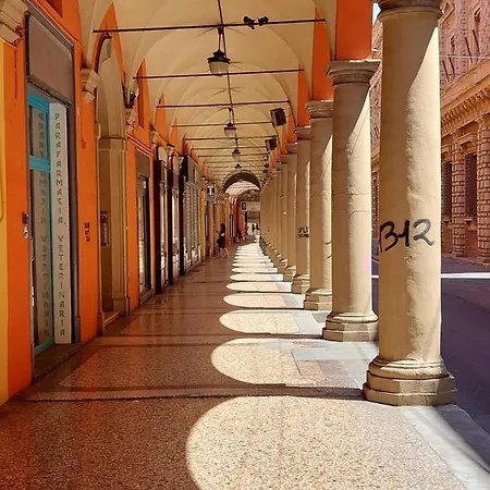 Appartamento 2towers House_centro Storico Di